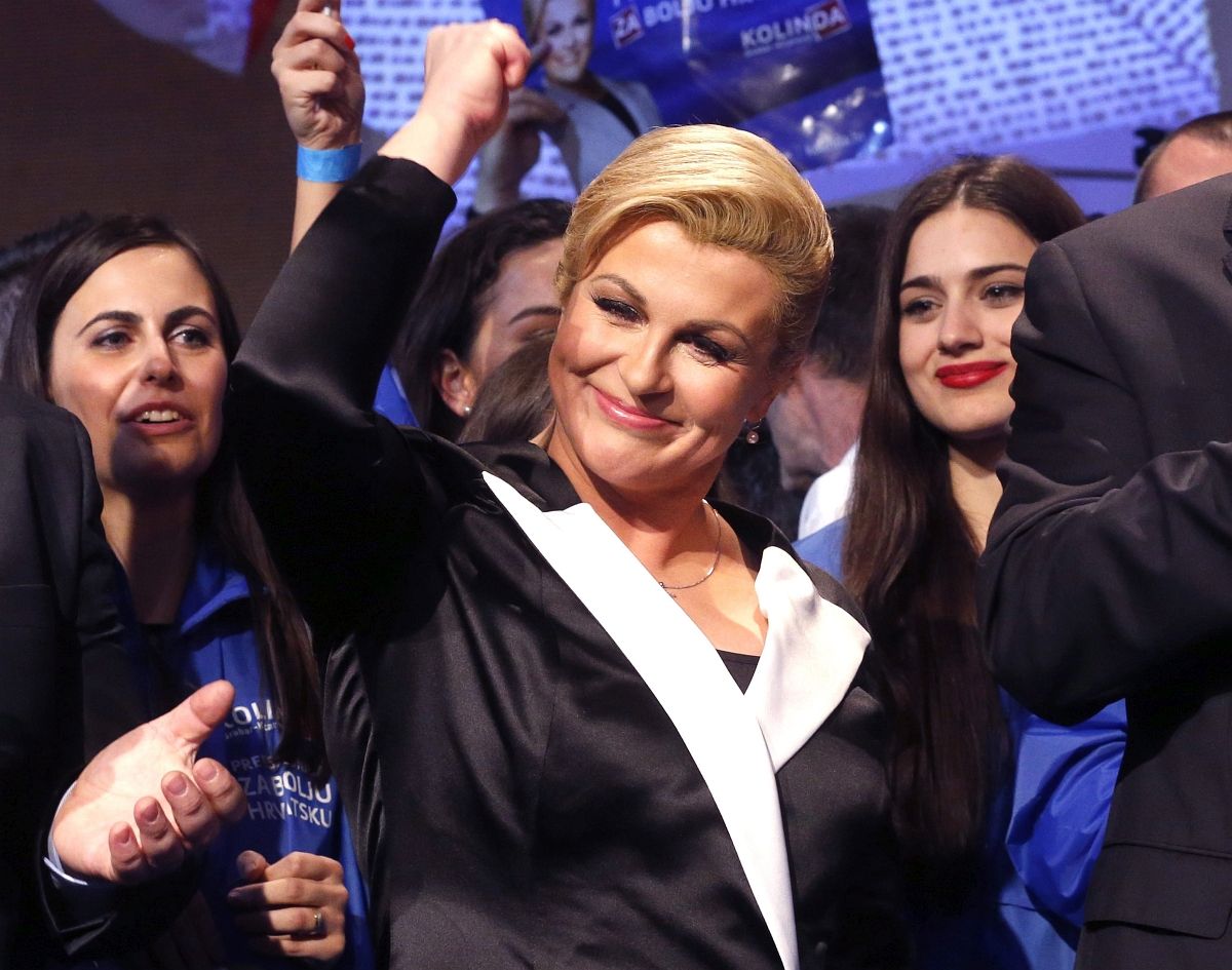 A horvát elnök elismerte, hogy pár óra alatt összeomlott a menekültügyi rendszerük