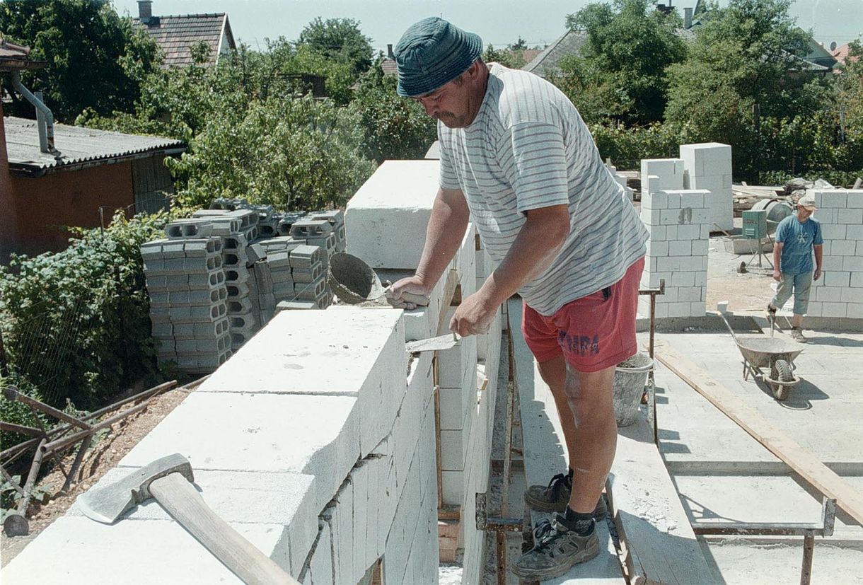 Pénzeső hull az építőipari kkv-kra