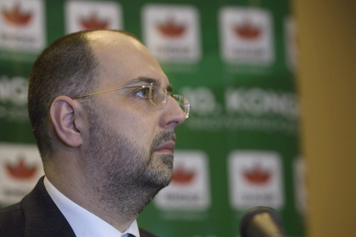 Vasárnap tárgyal az RMDSZ a román kormánypártokkal