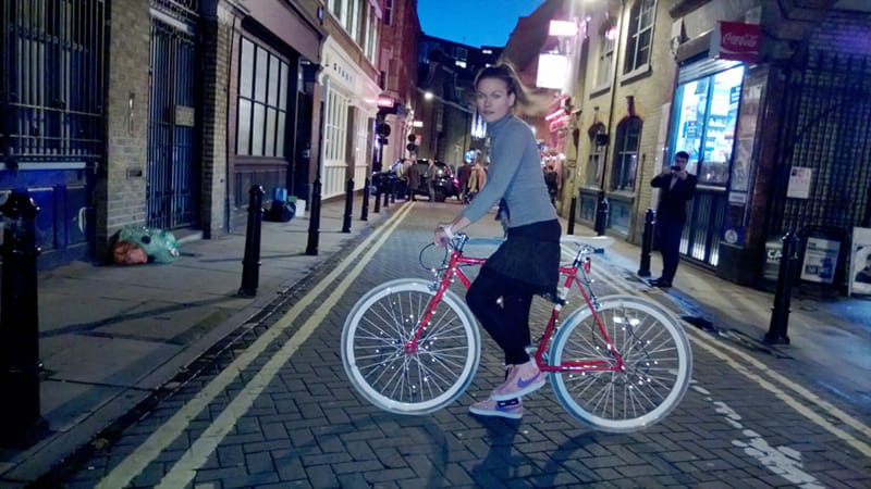 El lehet menni: „Dizájner vagyok Londonban, el se hiszem”