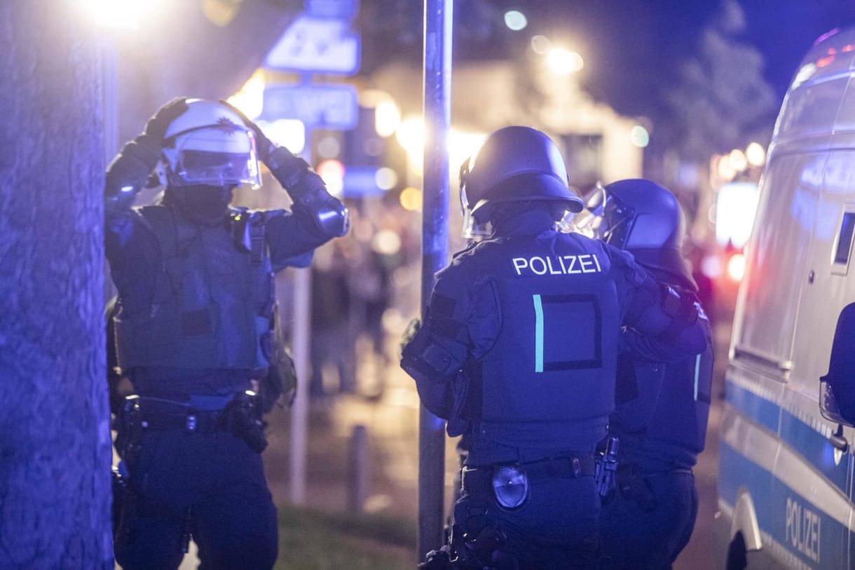 Komoly zavargások voltak szombat éjjel Stuttgartban