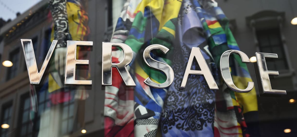 A Prada megveszi a Versacét