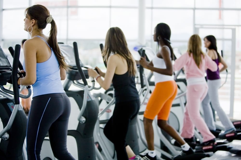 A fitness mentheti meg a plazákat
