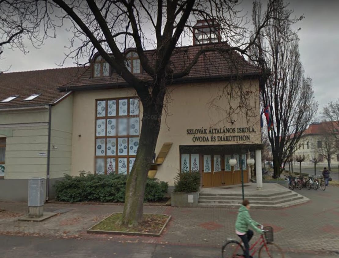 Általános iskolába építenek szabadulószobát
