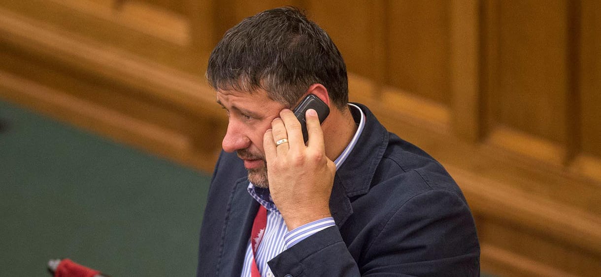 Csak fideszesekből áll a parlamenti némalista