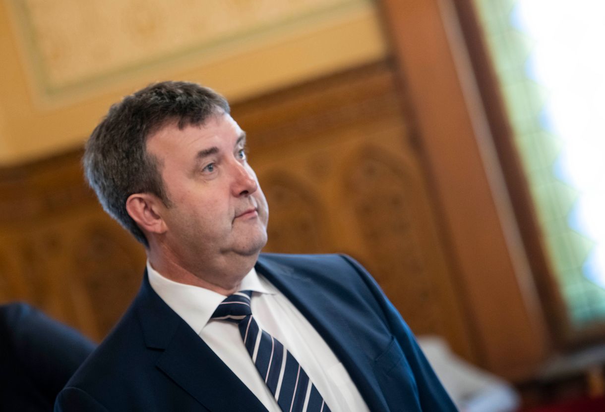 Ezermilliárd forinttal több pénz folyt ki a tervezettnél Palkovics tárcájából