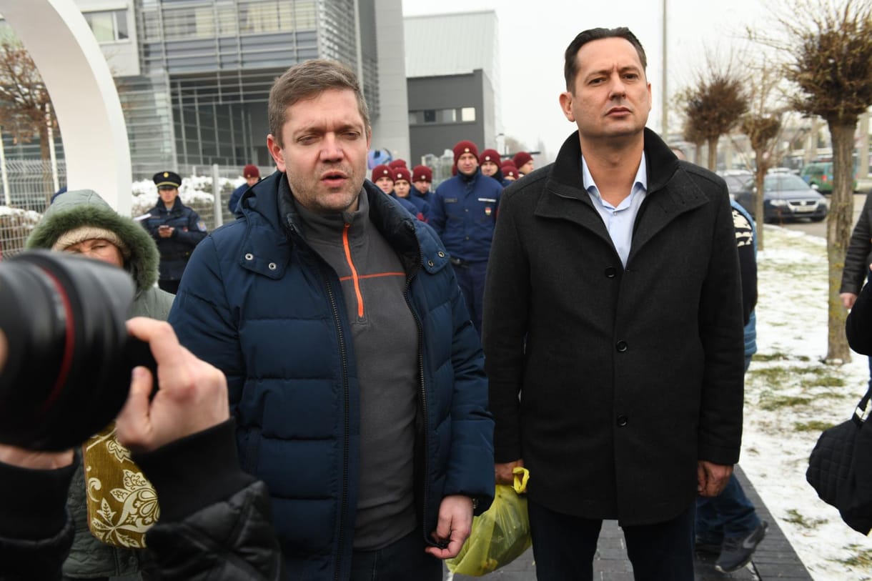 Feljelent és demonstrációra készül az MSZP