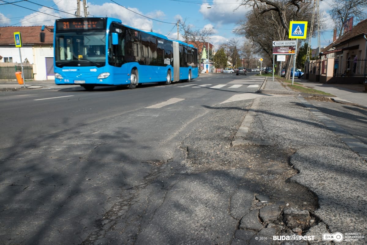 Mindenki nyugodjon le: a Magyar Közút már elkezdett kátyúzni