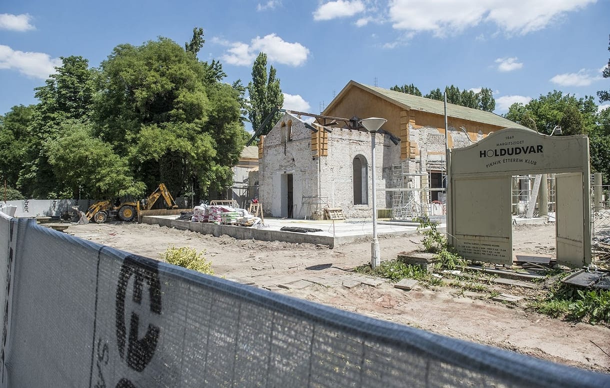 Elég necces, hogy elkészül-e a vizes vb-re a milliárdos margitszigeti felújítás