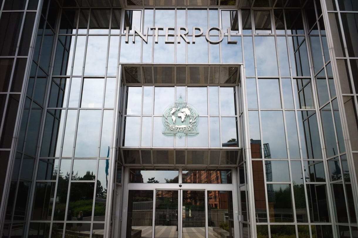 Interpol: Kevesebb gyerekmolesztálási ügy jut el a rendőrökhöz a járványhelyzet miatt