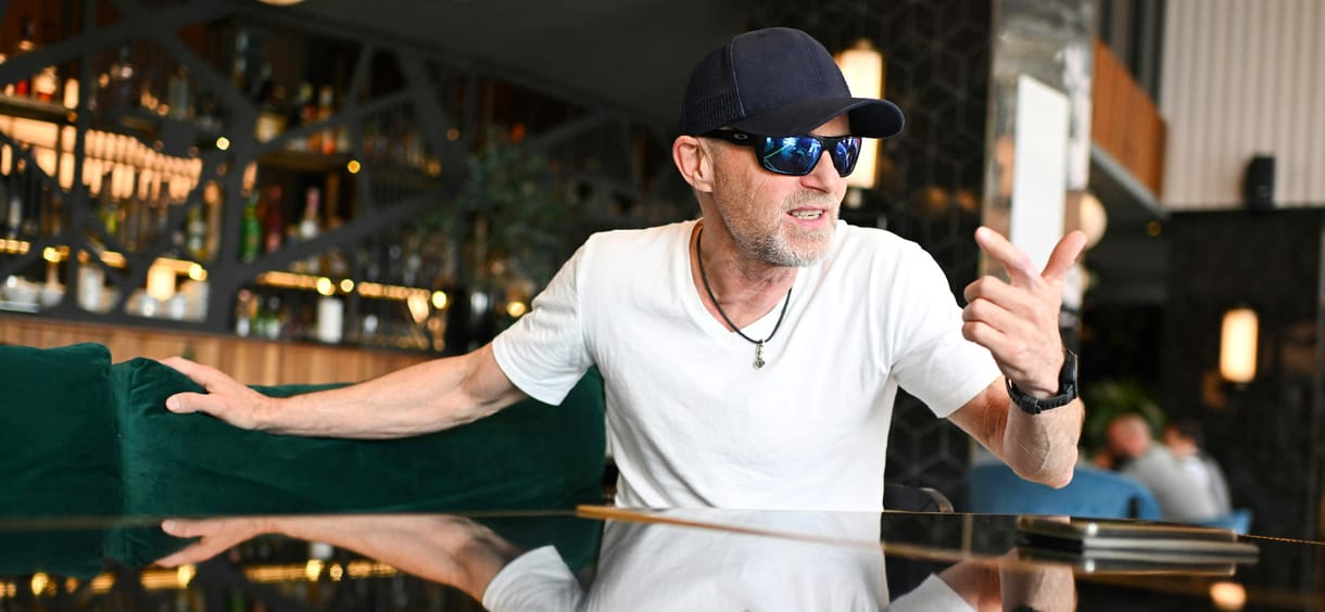 A családbarát kormányoktól a vérségi horrorig – interjú Jo Nesbø norvég íróval
