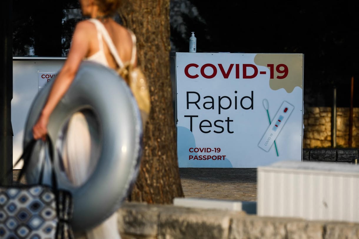 Horvátországban további két héttel meghosszabbították a beutazási korlátozásokat