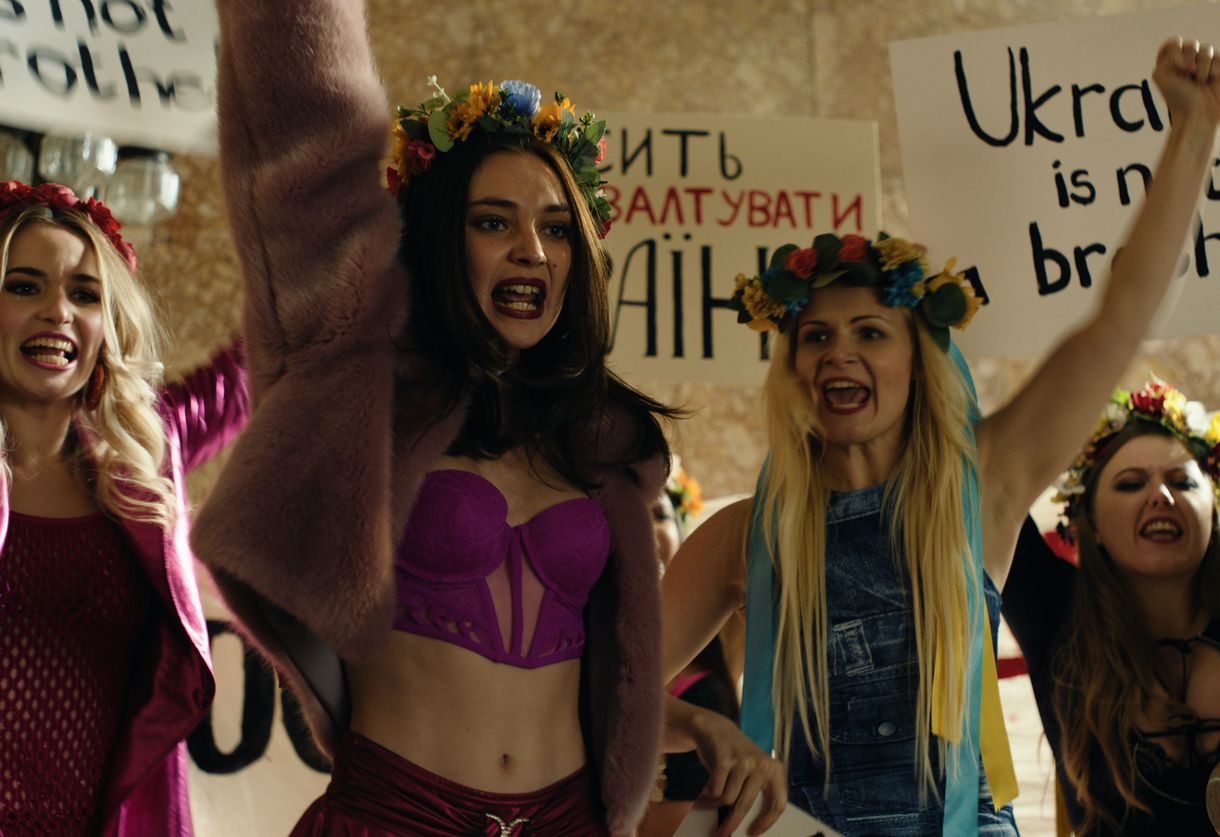 „Fedetlen mellekkel ránk kell, hogy nézzenek” – Film készült a Femen-alapító Okszana Sacsko viharos életéről