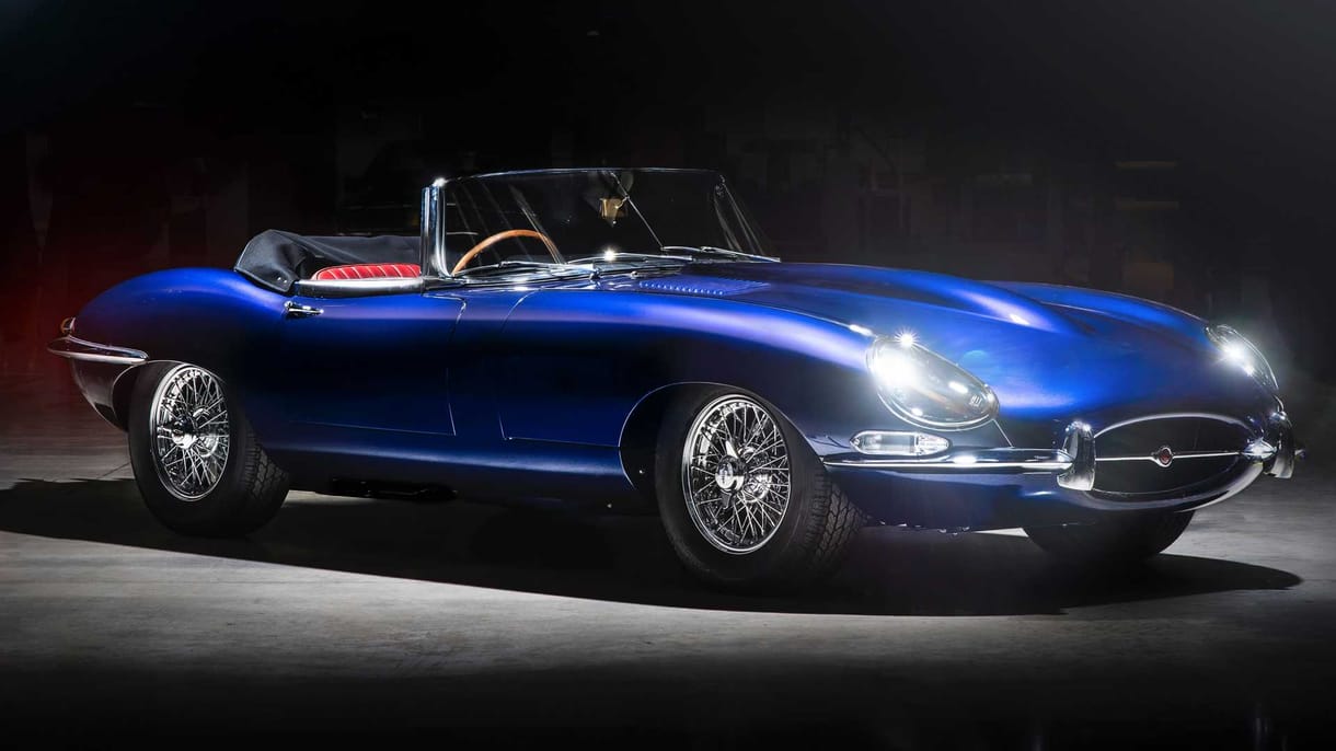 Kitett magáért a Jaguar is az angol királynő platinajubileumára
