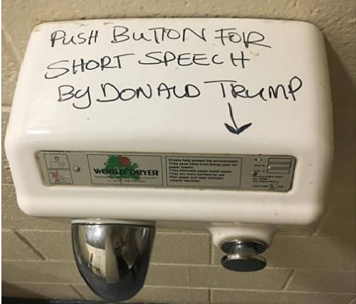 Fotó: kézszárítógép mondja meg a tutit Donald Trumpról