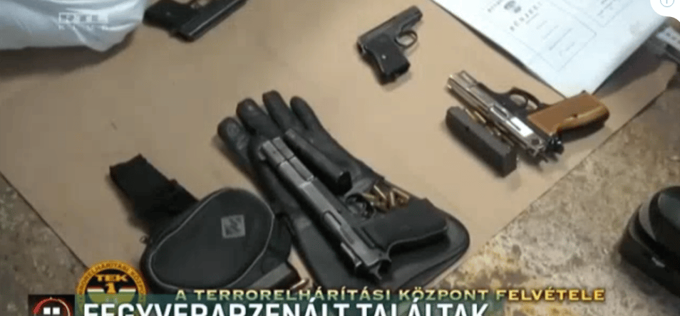 Fegyverarzenált talált egy tanyán a TEK