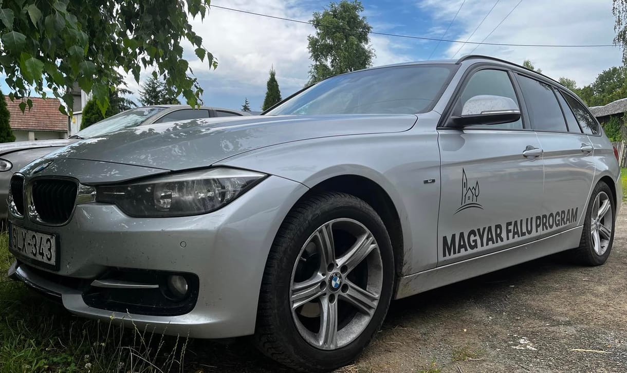 Magyar Falu Program: sport BMW-t vettek falubusznak Karancslapujtőn