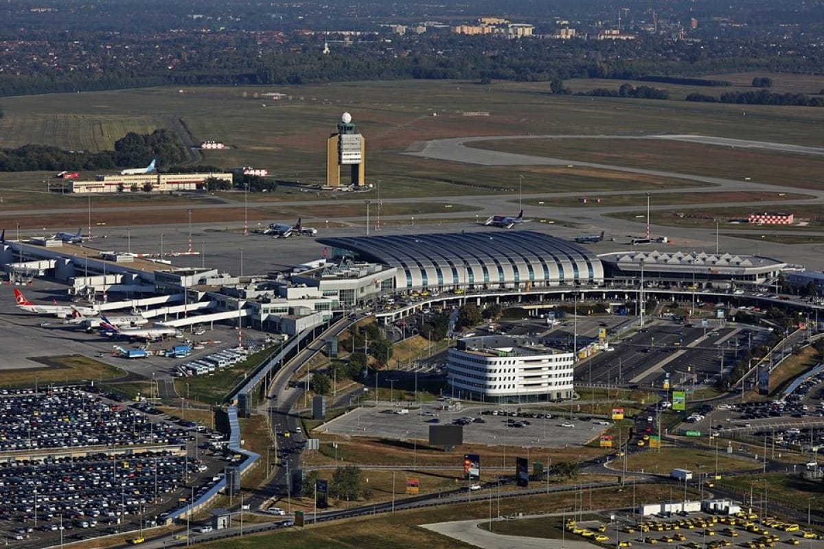 Bloomberg: Új ajánlatot tett a kormányközeli konzorcium a Budapest Airportra