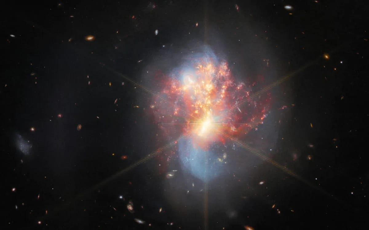 275 millió fényévre lévő, összeolvadó galaxisokat fotózott le a James Webb űrteleszkóp