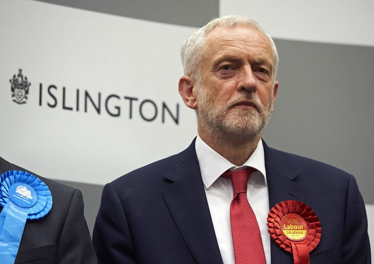 Kémvád Nagy-Britanniában: kommunista ügynököknek jelentett a brit munkáspárti vezető?