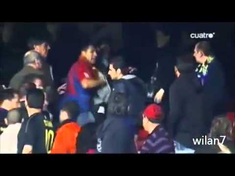 Nézőtéri pofonok a Barca-Realon - videó
