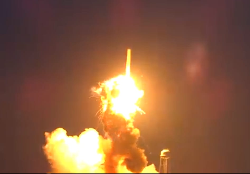 Elképesztő videó: Így robbant fel a NASA rakétája pillanatokkal az indulás után
