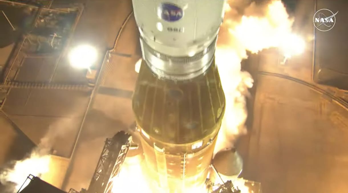 Elstartolt a NASA történelmi Hold-küldetése