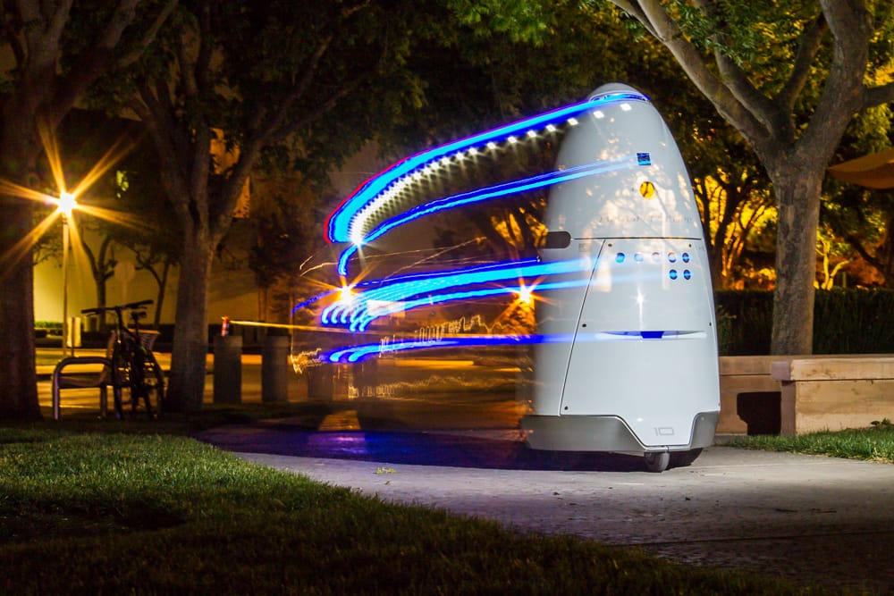 Videó: Robotzsaru köröz egy amerikai parkban, kevesebb bűncselekmény történt