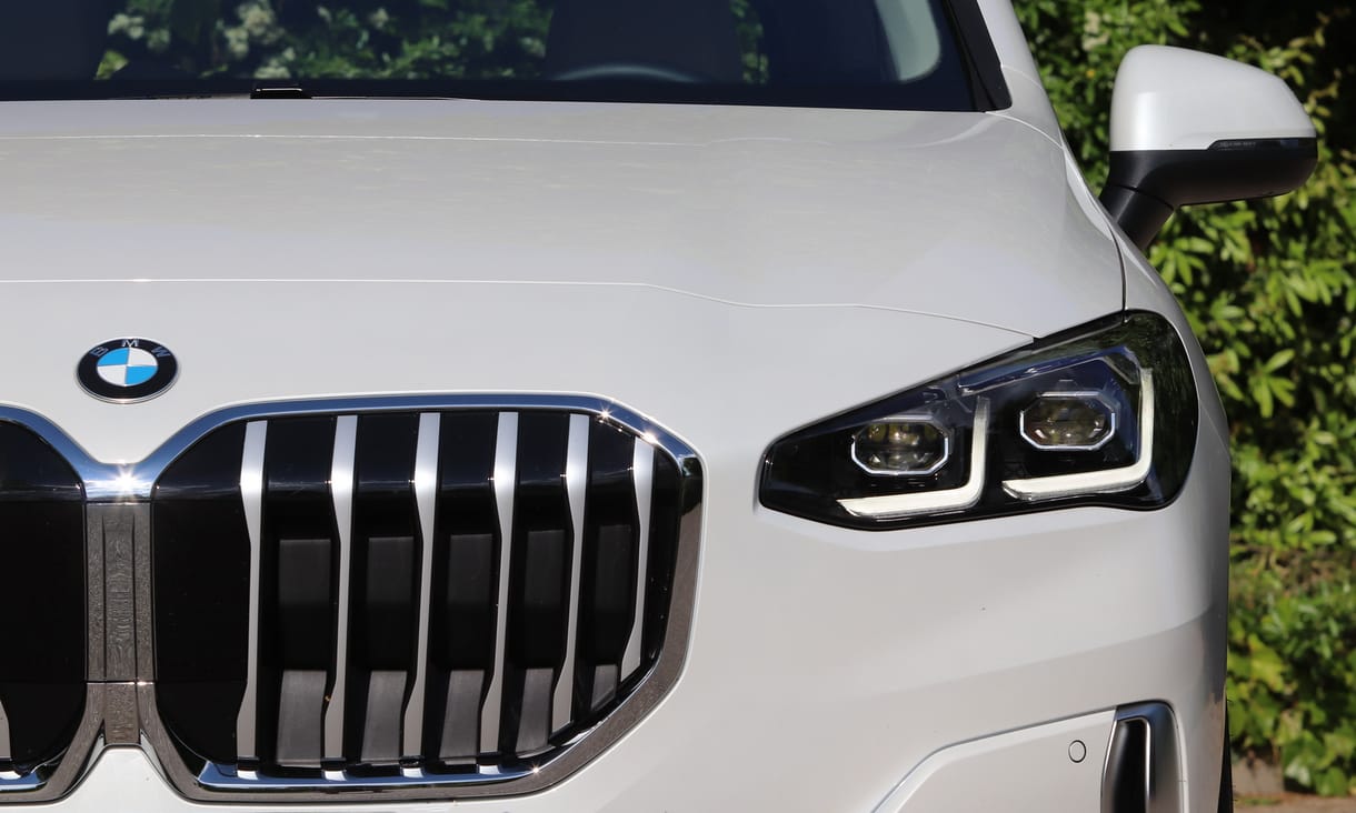 Ízlésesen finom tuningot kapott a BMW praktikus új családi autója