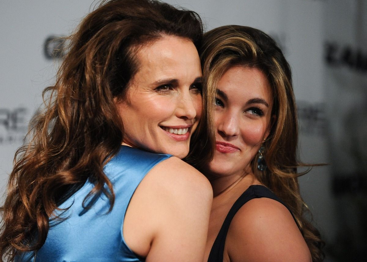 Andie MacDowell lánya lett Miss Golden Globe