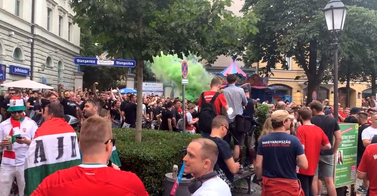 Így vonultak a magyar szurkolók Münchenben