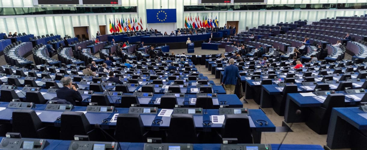 Az Európai Parlament mérleget vont, és készül a választásra