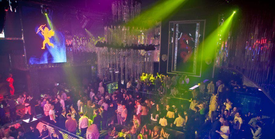 Leégett a bukaresti luxus-nightclub, 38 sérült került kórházba