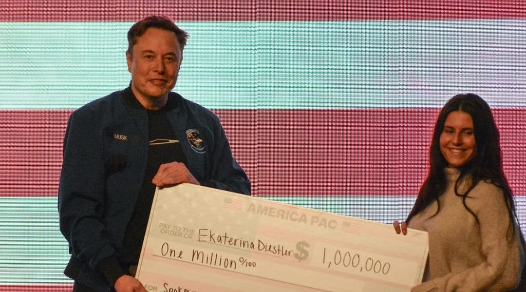 Elon Musk egymillió dolláros csekkekkel akarja eldönteni a legfelsőbb bírósági választást Wisconsinban