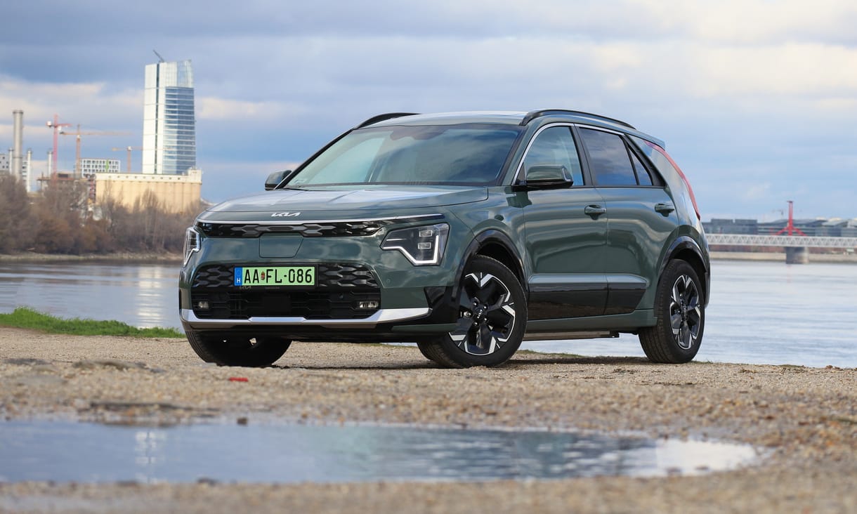 Villanyautót mindenkinek? Teszten a vadonatúj Kia Niro EV