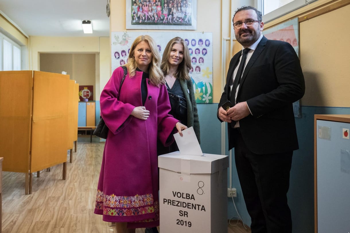 Szlovák elnökválasztás: Caputová kapta a legtöbb szavazatot, de lesz második forduló