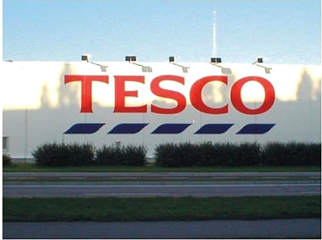 Büntetésből nem ülhettek le a dunaszerdahelyi Tesco pénztárosai