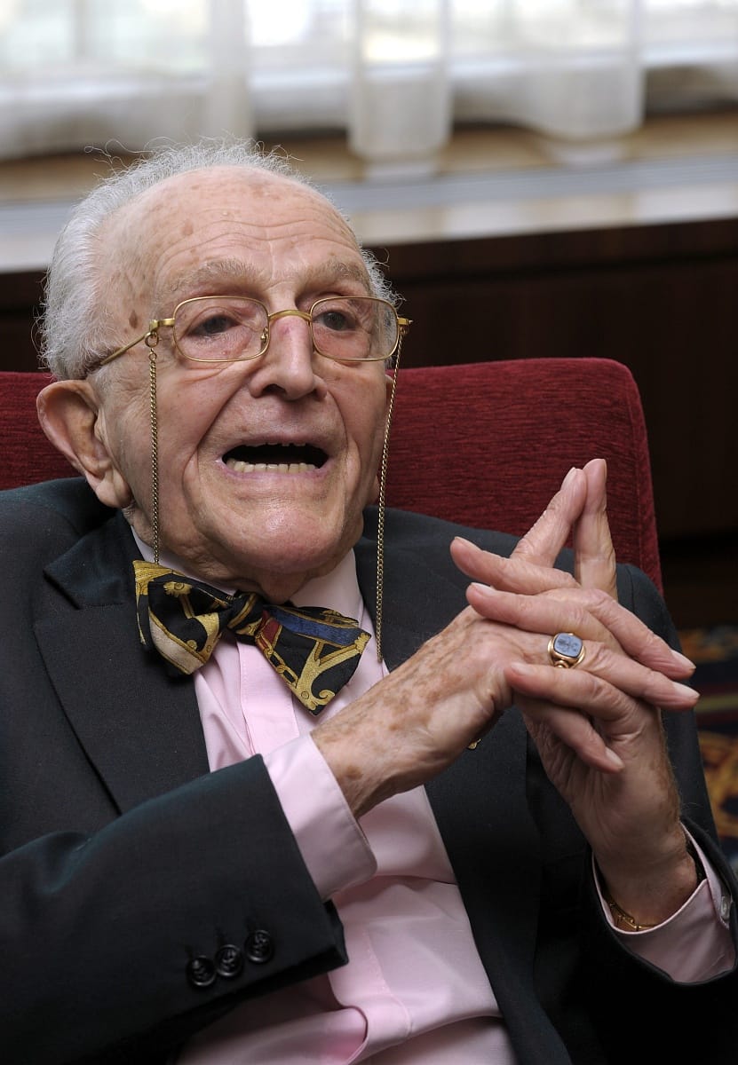 Elhunyt Bárándy György