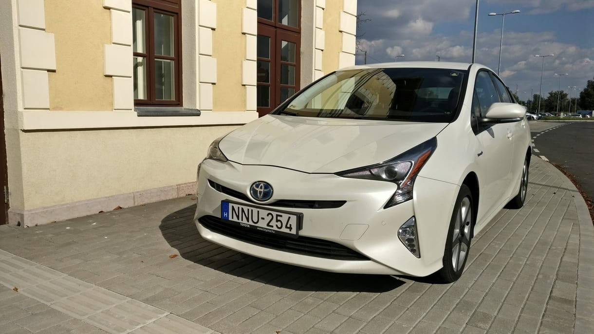 Toyota Prius teszt: az éhezőművész