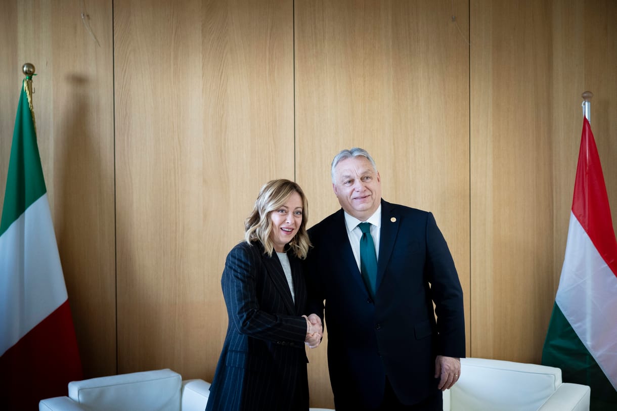 Le Figaro-vélemény: Erősen helyezkednek az európai radikálisok a júniusi választás előtt