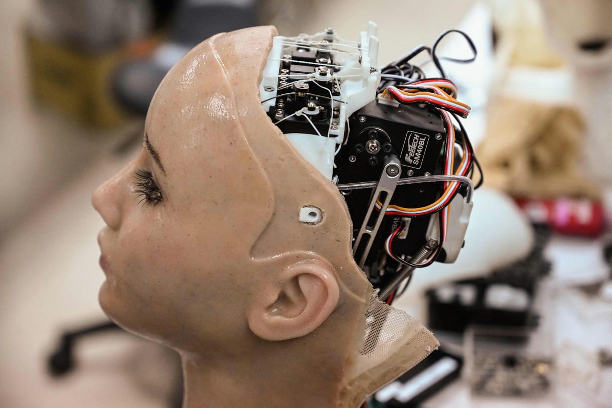 Nukleáris opció jöhet a mesterséges intelligencia szabályozásában, csak senki nem tudja, hogyan kellene csinálni