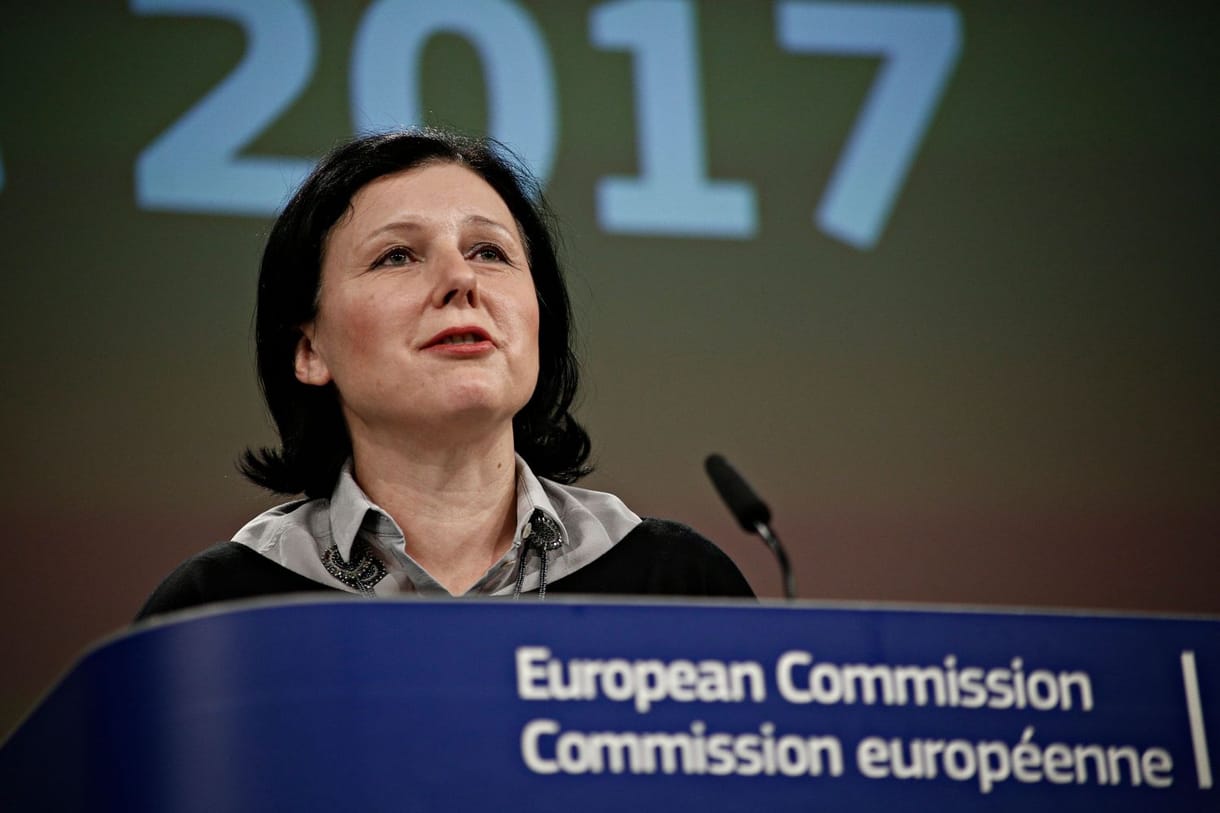 Tényleg tartani kell az EU-pénzek megvonásától, de csak 2020 után