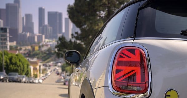 BMW X1-szerű elektromos szabadidő-autót tervez a Mini