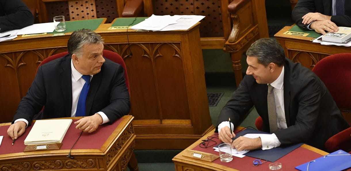Az EKINT szerint nincs legitimációja az alkotmánymódosításnak