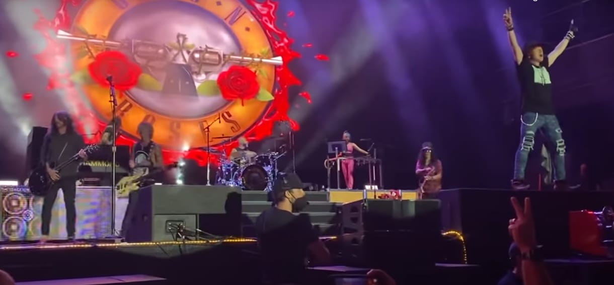 Beütött a záróra, de a Guns N’ Roses-t ez sem zavarta