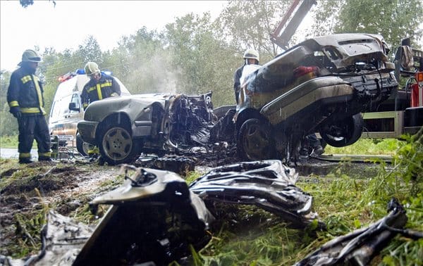Eltakarították a súlyos baleset romjait a 82-esen