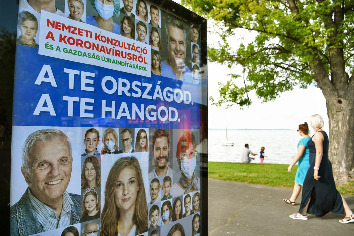 A konzultáció csak arra jó, hogy azt higgyük, mi döntöttünk 
