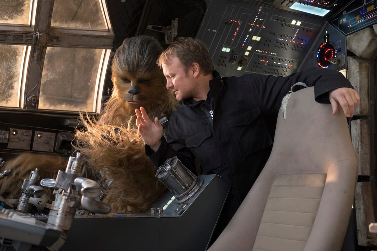 Mindenki megnyugodhat, a rendező szerint semmi fontosat nem lőtt le a Star Wars-előzetes