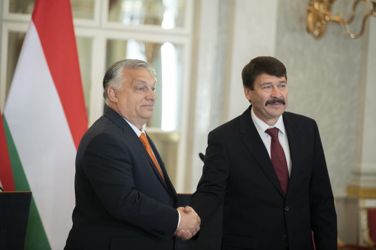 Közel egymilliárd forintba került Áder János 720 négyzetméteres villája