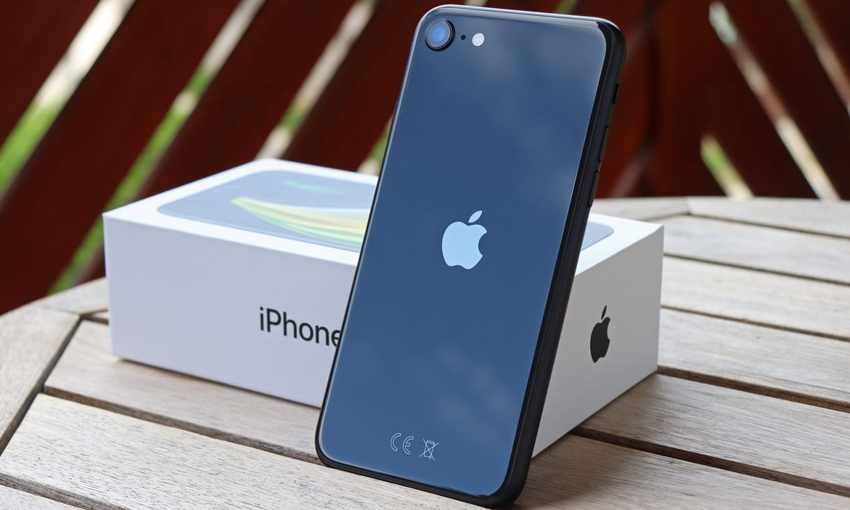 Csúcsprocesszor dolgozhat az iPhone SE 3-ban